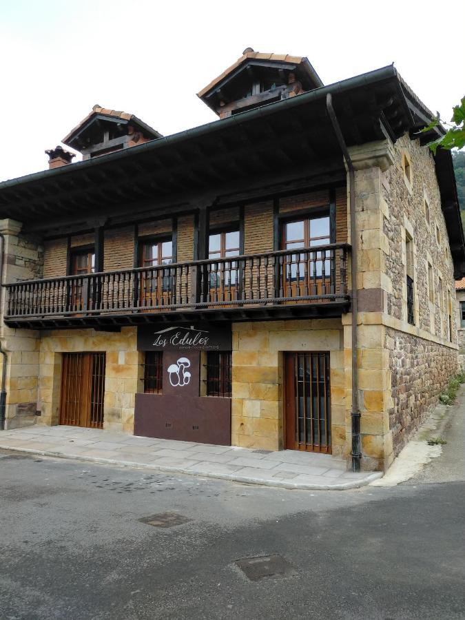 Apartamentos Los Edules Treceno Exterior photo