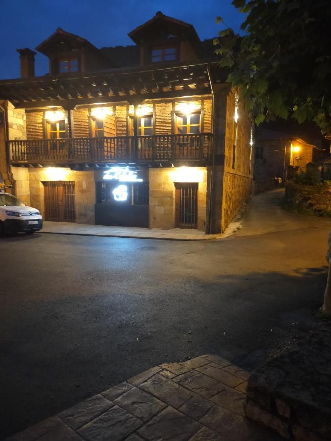 Apartamentos Los Edules Treceno Exterior photo