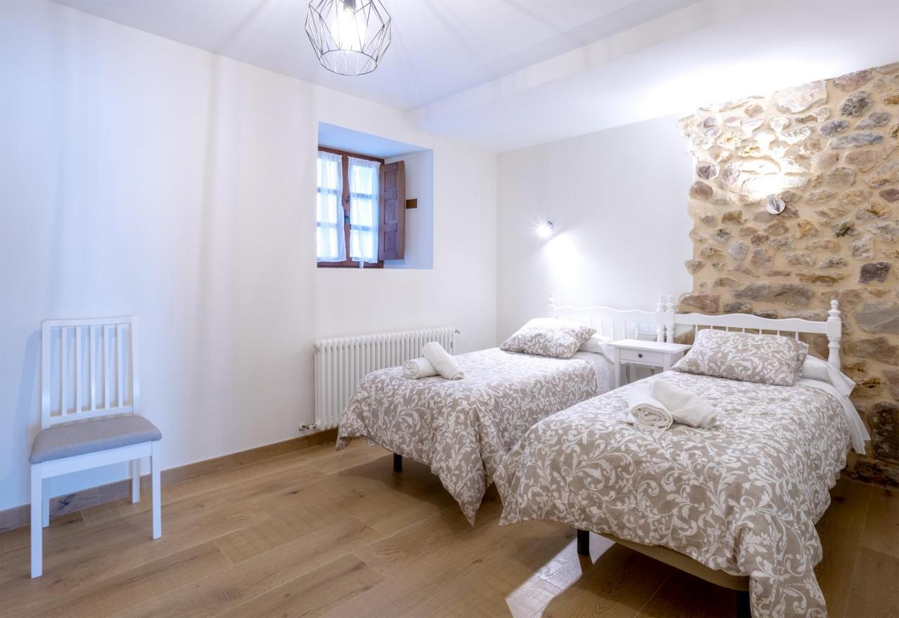 Apartamentos Los Edules Treceno Exterior photo